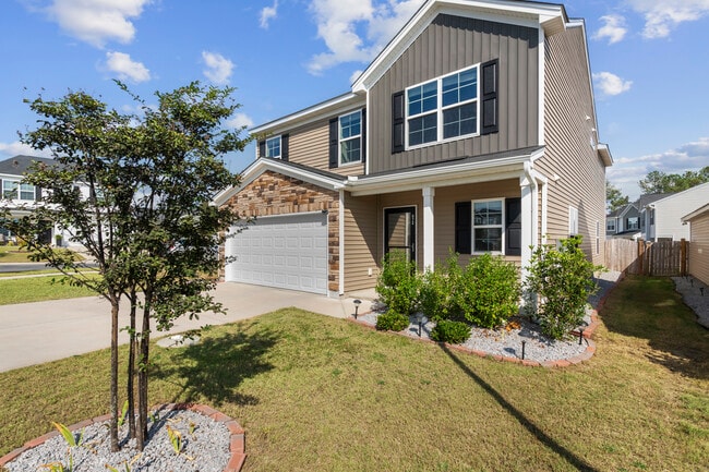 Building Photo - 672 Penfolds Wy
