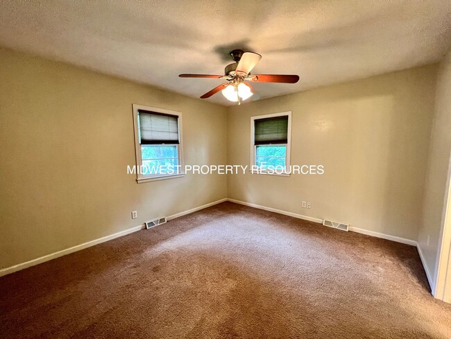 Building Photo - Amazing 3 Bedroom Ranch Home!