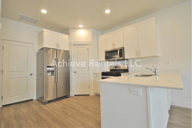 Foto del edificio - 1219 W 1870 S