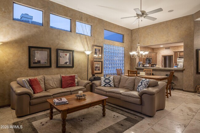 Foto del edificio - 32746 N 71st St