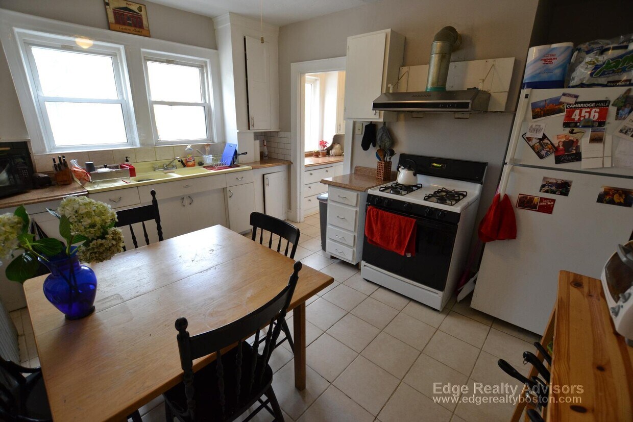 285 N Harvard St Unit 4, Boston, MA 02134 Apartments in Boston, MA