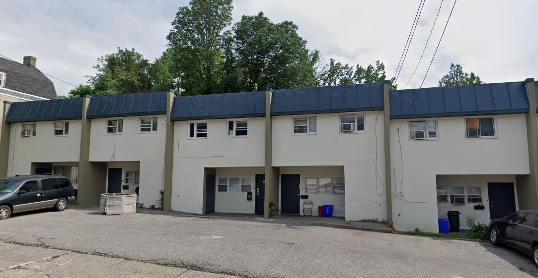 Foto principal - 5901-11 Baynton St