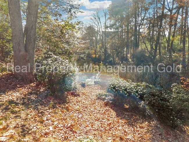 Foto del edificio - Waterfront 4 bedroom home in Drum Point