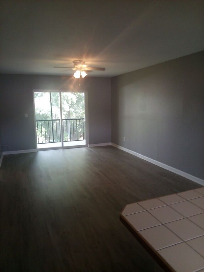 Building Photo - Tradewinds I Unit 1607