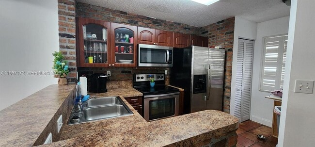 Building Photo - 14133 SW 121st Pl