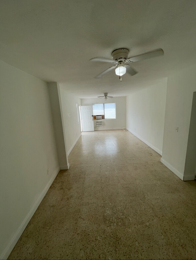 Building Photo - 750 83rd St