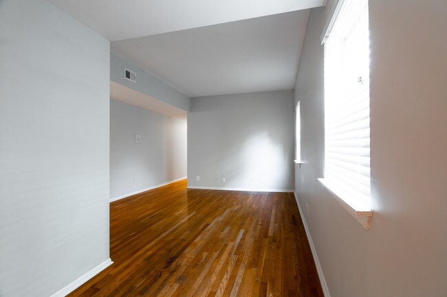 Foto del edificio - Pavilion Place