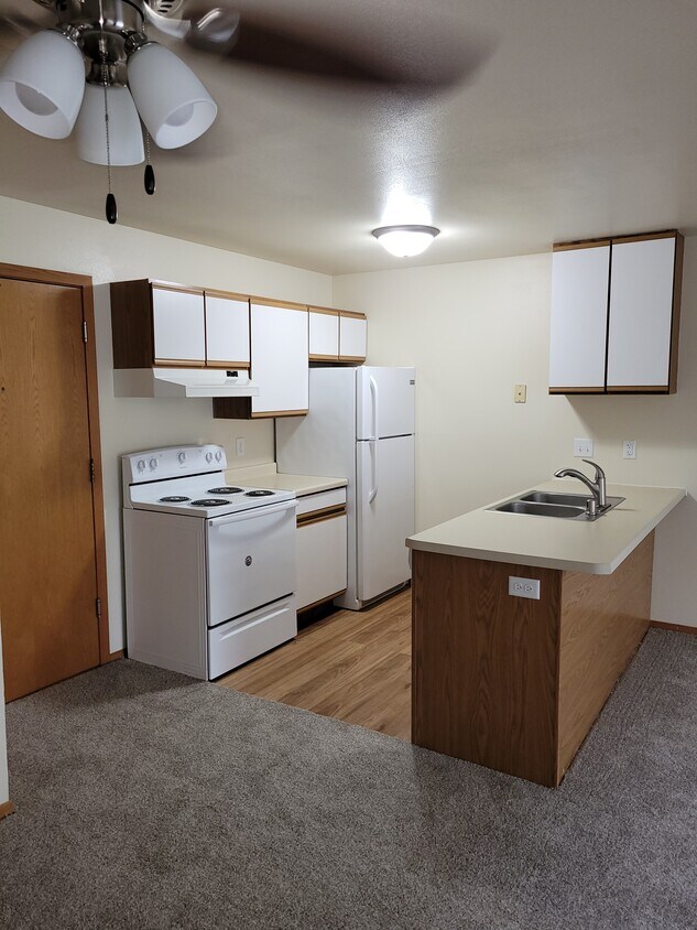 Palmer House Apartments Janesville, WI