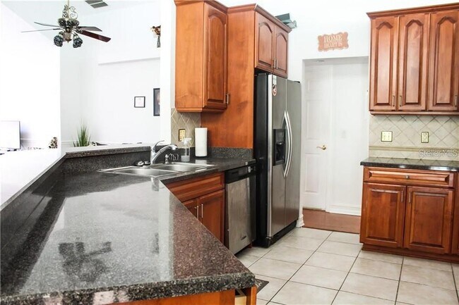 Foto del edificio - 2630 Stanton Hall Ct