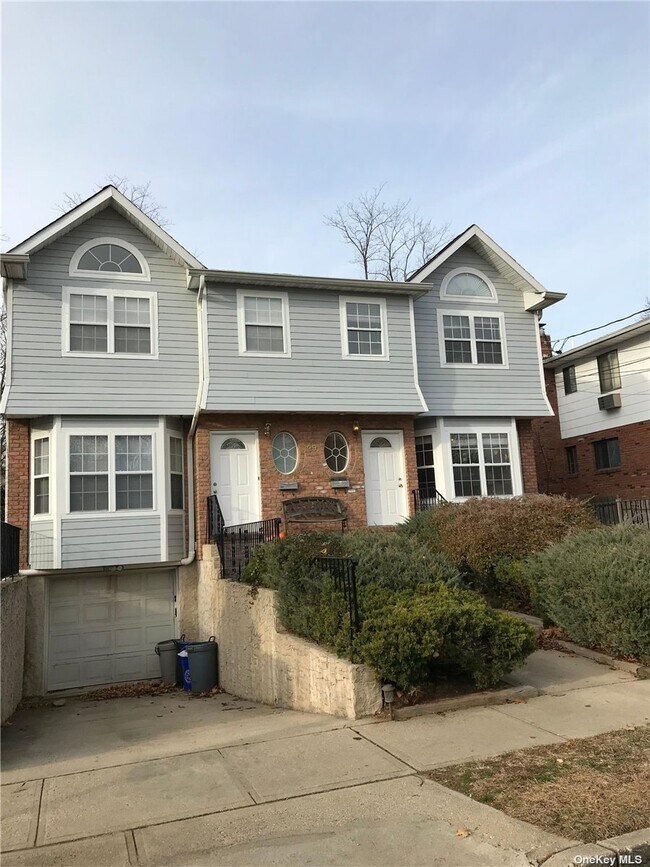 Foto del edificio - 29 Hickory Rd