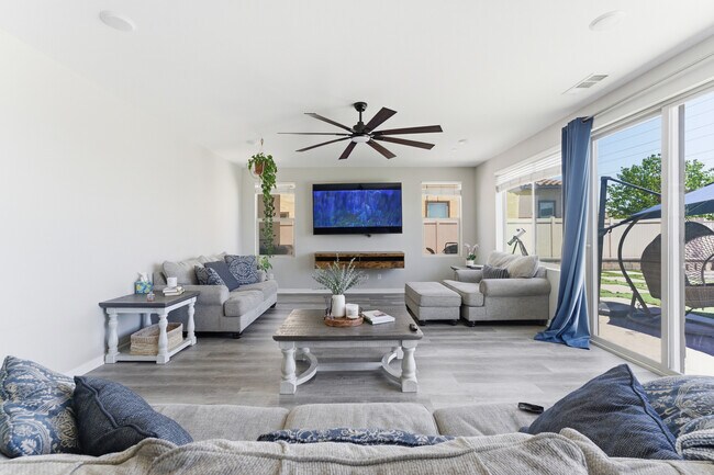 Foto del edificio - 31110 Bay Horse Way