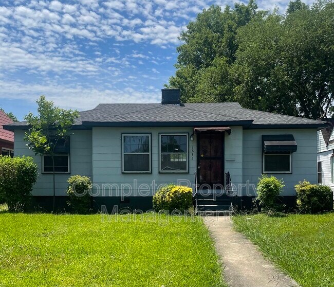 Foto del edificio - 1833 Fulton Ave SW