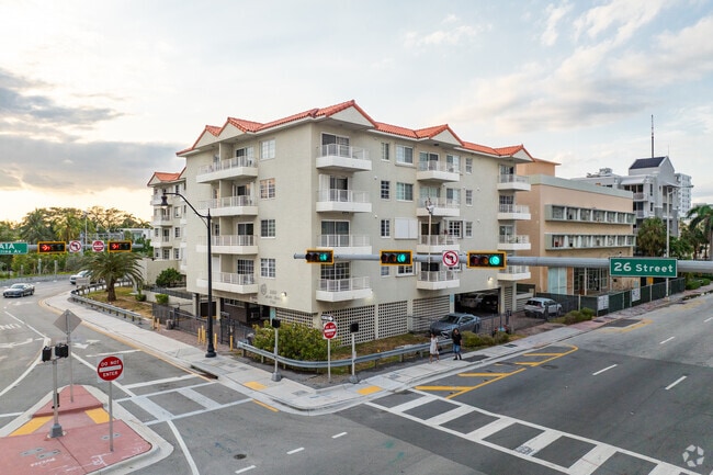 Lake Beach Club Condominium