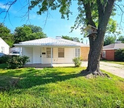 Building Photo - 531 E Curtis Dr
