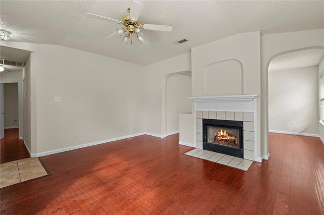 Building Photo - 2721 Southridge Dr