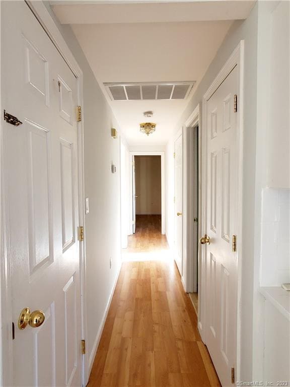 Building Photo - 23 Oakview Cir
