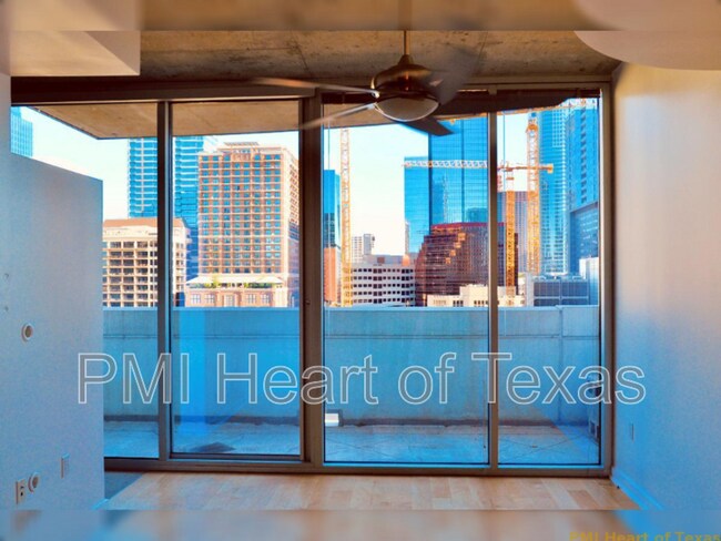 Foto del edificio - 360 Nueces St