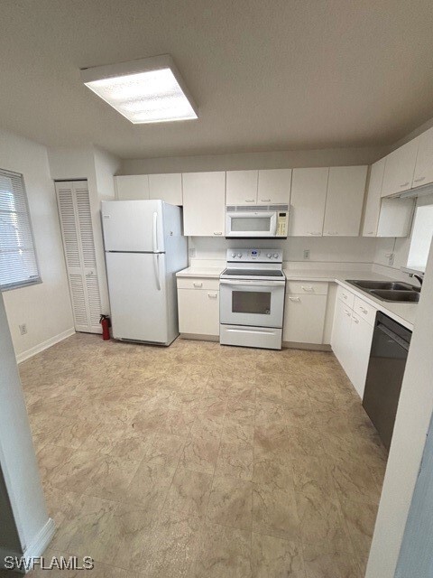 Building Photo - 7736 Jewel Ln