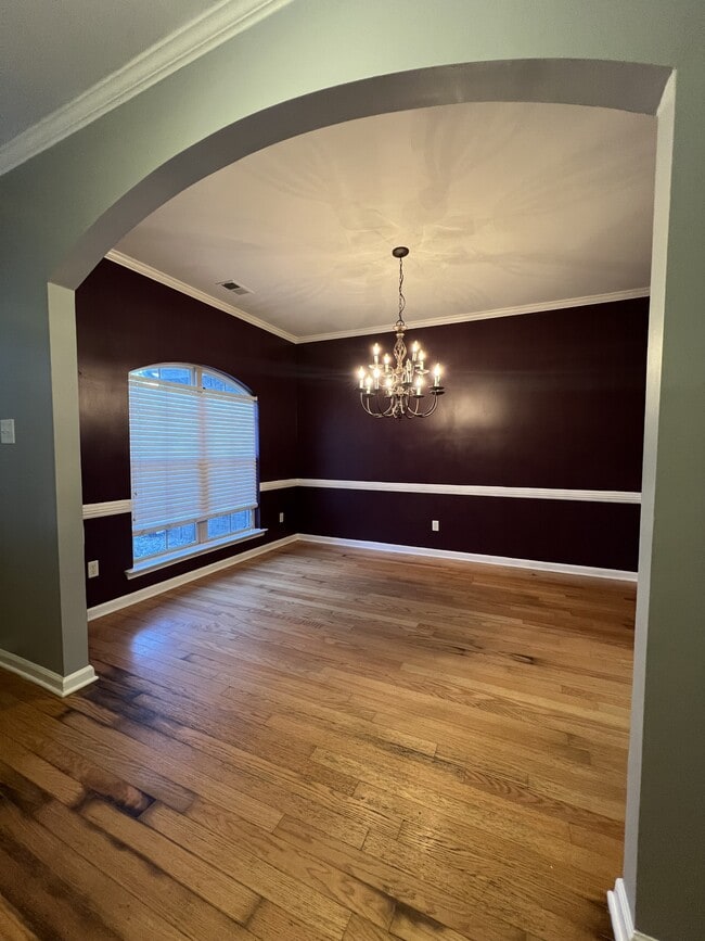 Building Photo - 23 Sterling Ridge Dr