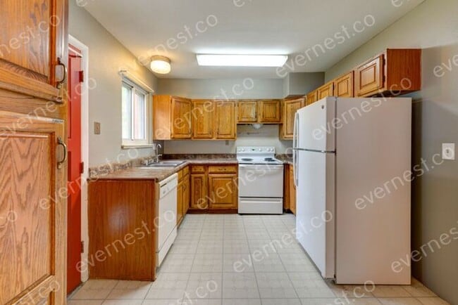 Foto del edificio - 3191 Troy St