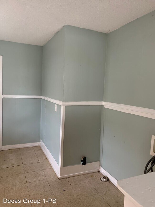 Building Photo - 3 br, 1 bath House - 1433 12th Street