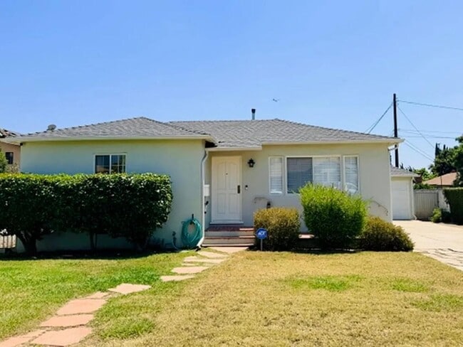 Photo - 11126 Daines Dr House
