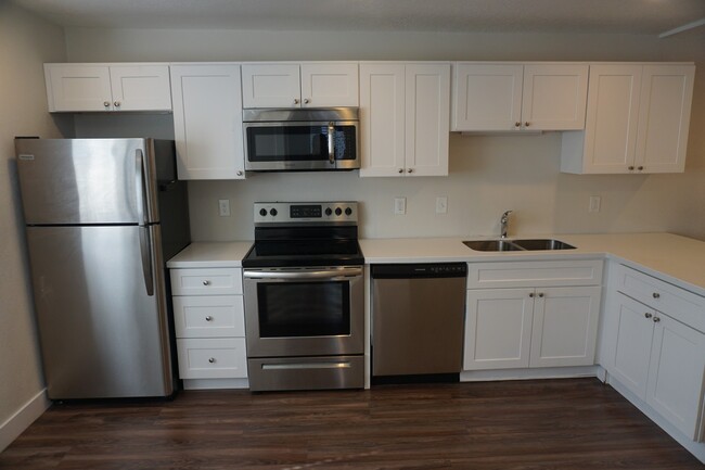 Foto del edificio - 500 E. Duplex