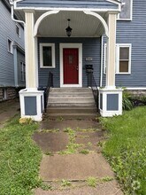 Building Photo - 356 Baynes St