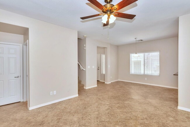 Building Photo - "Spacious 4-Bed Townhouse Oasis in Anthem – Modern Comfort Awaits!"