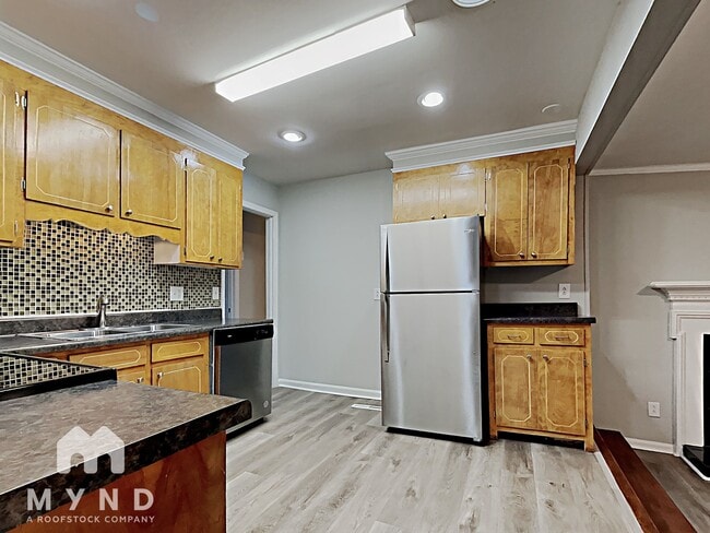 Building Photo - 6213 Eagle Peak Dr