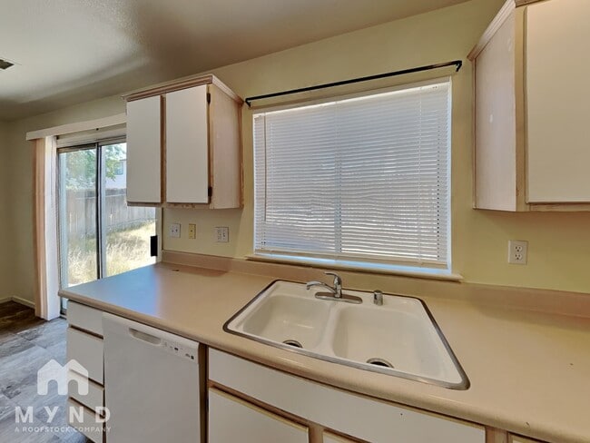 Building Photo - 506 Northgate Dr