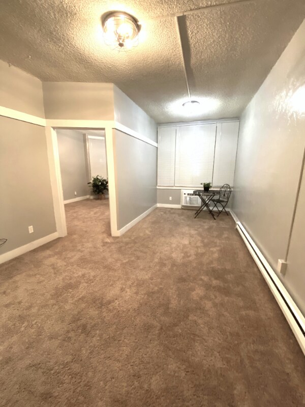 Foto del edificio - 1228 N St
