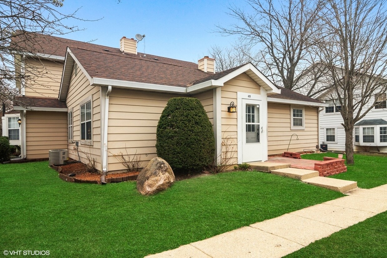 433 N Lake Shore Dr, Palatine, IL 60067 Townhome Rentals in Palatine