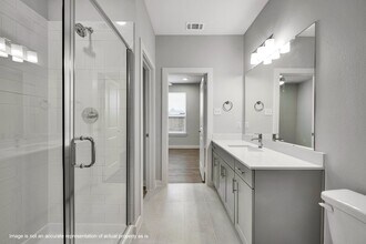 Building Photo - 10121 Conover Cmns Cir