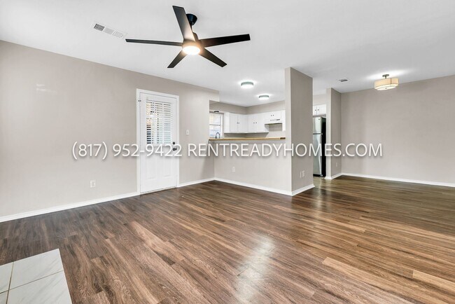Building Photo - 2602 Pinta Cir