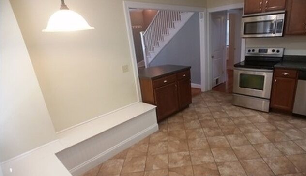 Foto del edificio - Charming 3-Bedroom Home in Nashville with ...