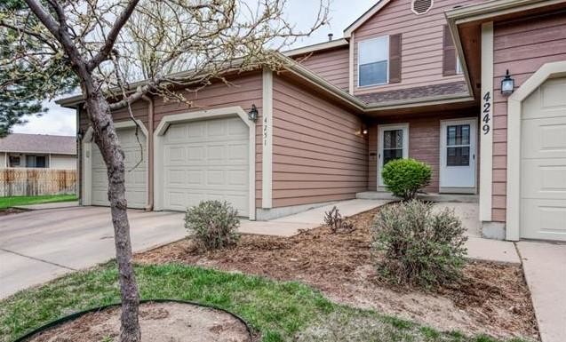 Foto principal - 4251 Hunting Meadows Cir