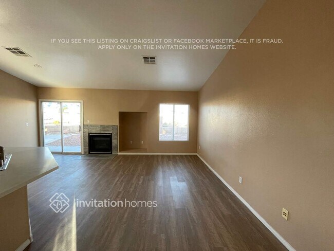 Building Photo - 1938 Panther Pl