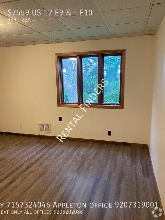 Building Photo - S7559 US-12