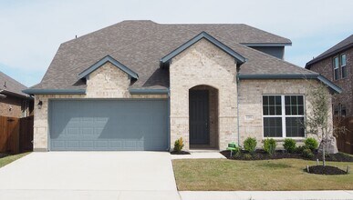 Building Photo - 2201 Yellowhammer Rd