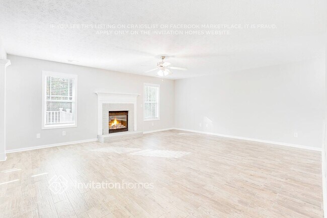 Foto del edificio - 702 Sycamore Dr