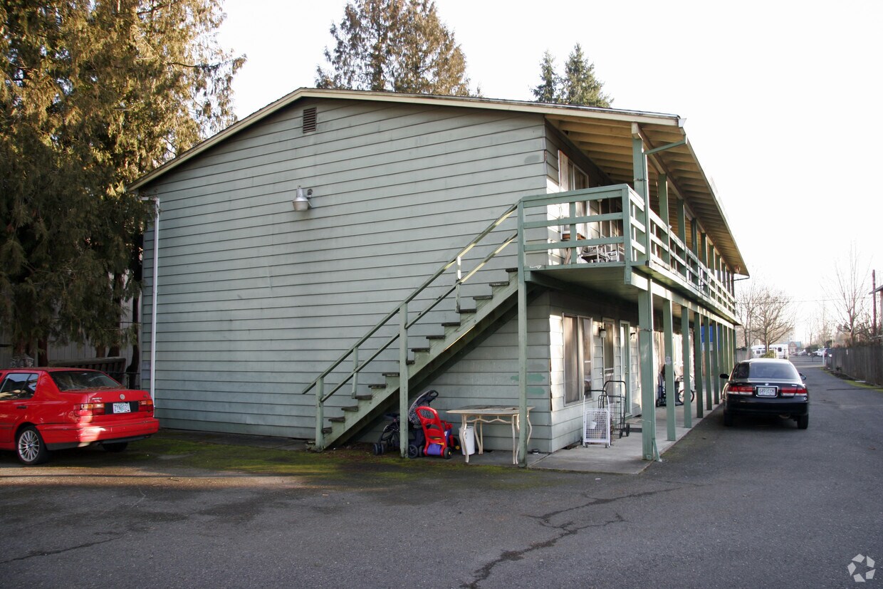 Building Photo - 143 NW Jackson St