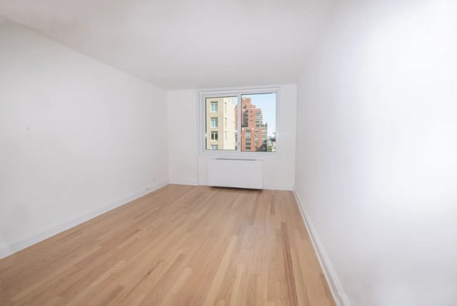 Foto del edificio - 424 West End Ave