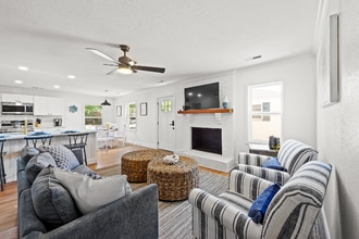 Building Photo - 405 11th St