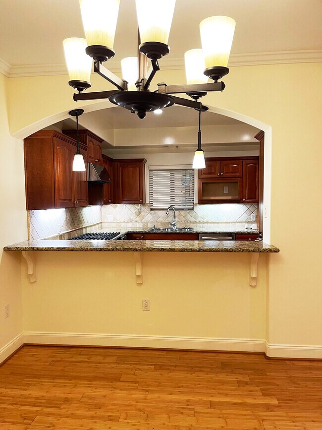 Dining Area - 1511 Camden Ave