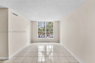 Building Photo - 210 SW 11th St