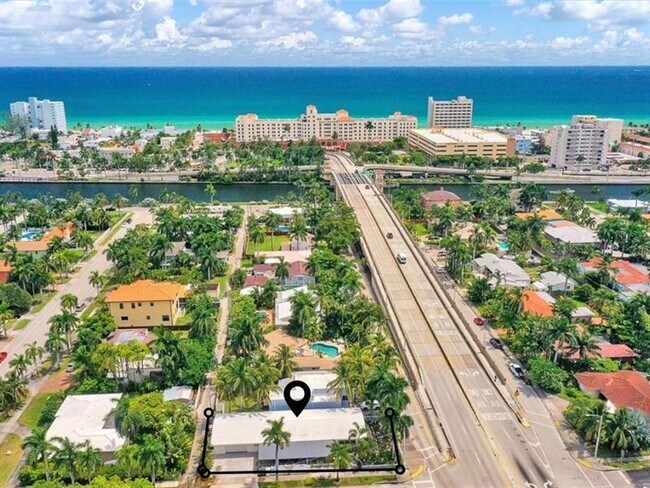 Foto del edificio - 751 Hollywood Blvd