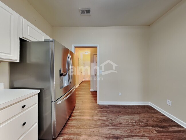 Foto del edificio - 3346 Cherrybrook Dr