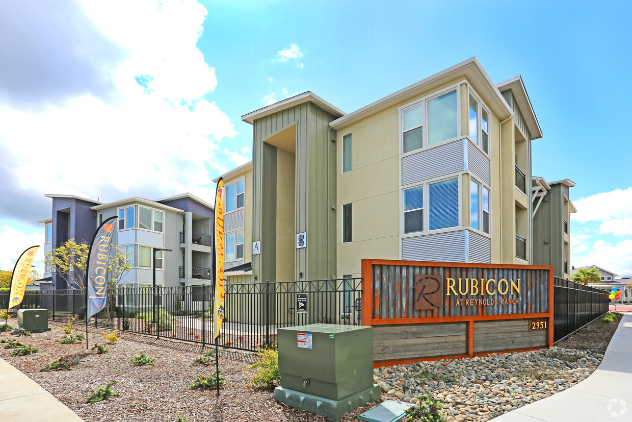 Foto del edificio - Rubicon at Reynolds Ranch