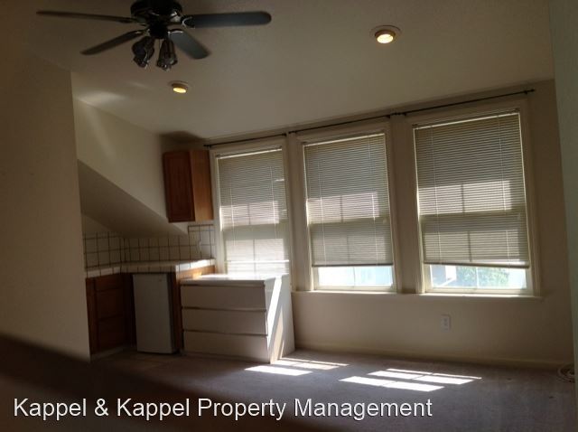 Building Photo - Studio, 1 bath House - 5289-A Venus Drive